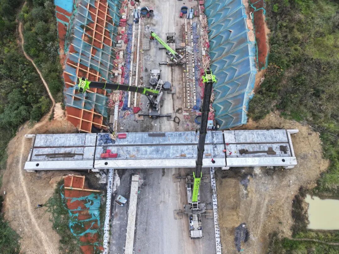 型钢-UHPC组合梁工艺在桂新高速试点成功 - 云联盛材建材资讯