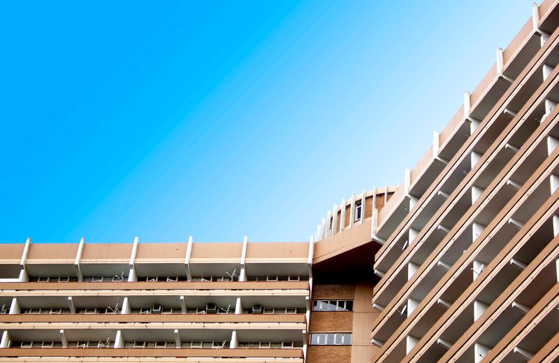 塑钢门合页安装有诀窍，这3个步骤90%的人都做错了(图1)